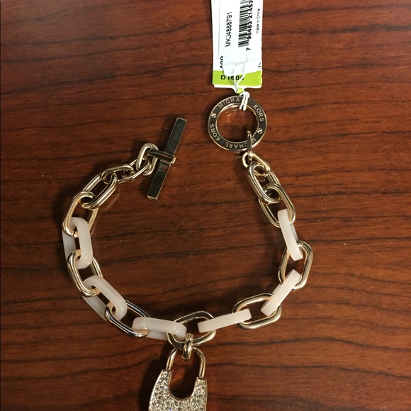 Michael Kors Bracelet - Picture 3 of 7